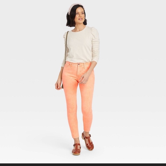 NWT Universal Thread High Rise Curvy Skinny Jeans Orange - Picture 1 of 5